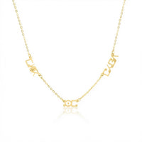 collier personnalisé 3 prénoms doré sur fond blanc – bijou famille Tizgha